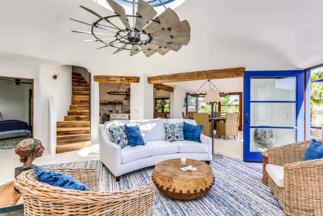 Chiêm ngưỡng căn nhà triệu USD mang phong cách Santorini - 1 Chiêm ngưỡng căn nhà triệu USD mang phong cách Santorini - 1